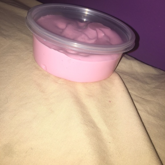 BubbleGum Pink Butter Slime - Picture 4 of 4
