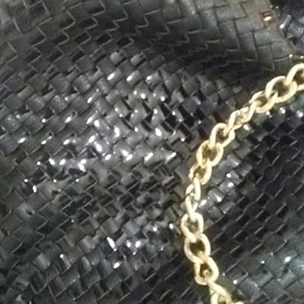 Purse - Picture 2 of 4