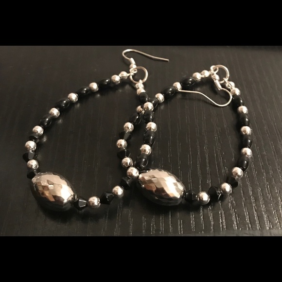 Handmade Glass Beaded Hoop Earrings Black/Silver - Picture 2 of 4