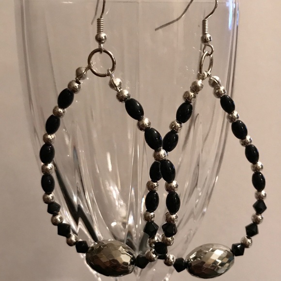 Handmade Glass Beaded Hoop Earrings Black/Silver - Picture 3 of 4