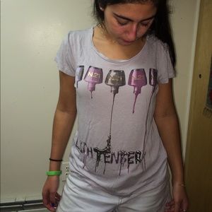 Purple nail lacquer lichtenberg tee