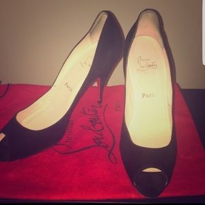 AUTHENTIC Christian Louboutin