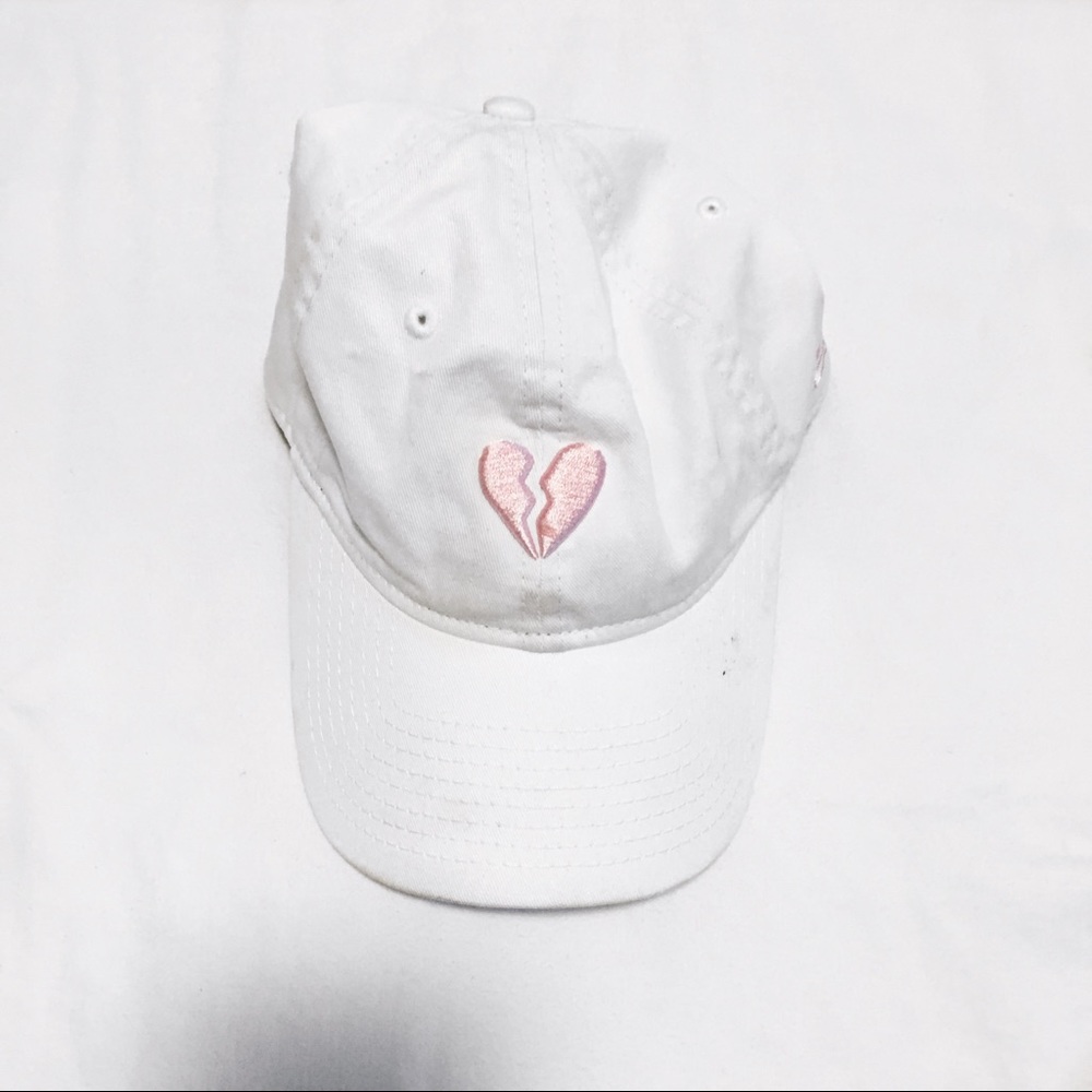 pink broken heart cap