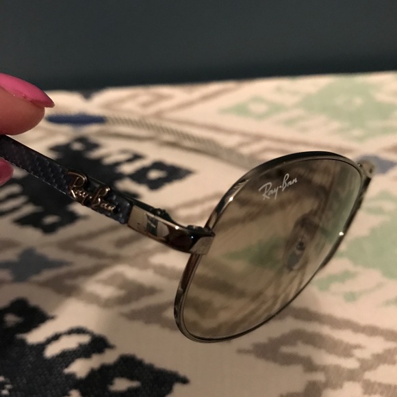 💥SOLD Ray Ban Carbon Fibre Sunglasses - Picture 3 of 6