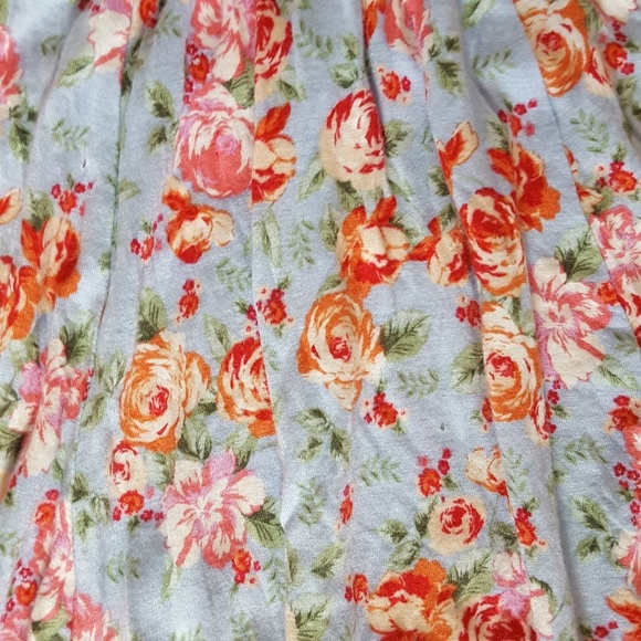 Forever 21 Womens Blue Full Floral Summer Skater - Picture 4 of 4