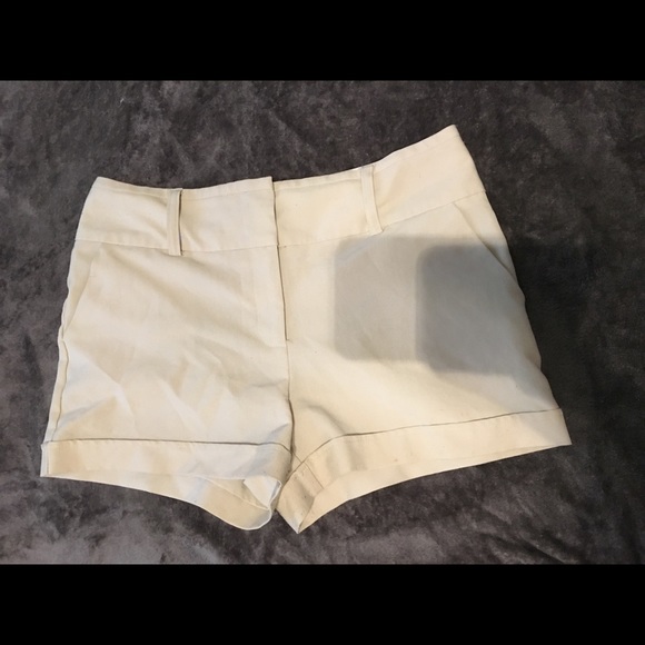 Nude shorts - Picture 1 of 1