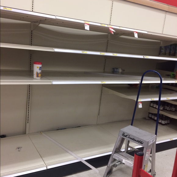 BOX FILLED WITH AS MUCH NICE INVENTORY AS POSSIBLE - Picture 4 of 8