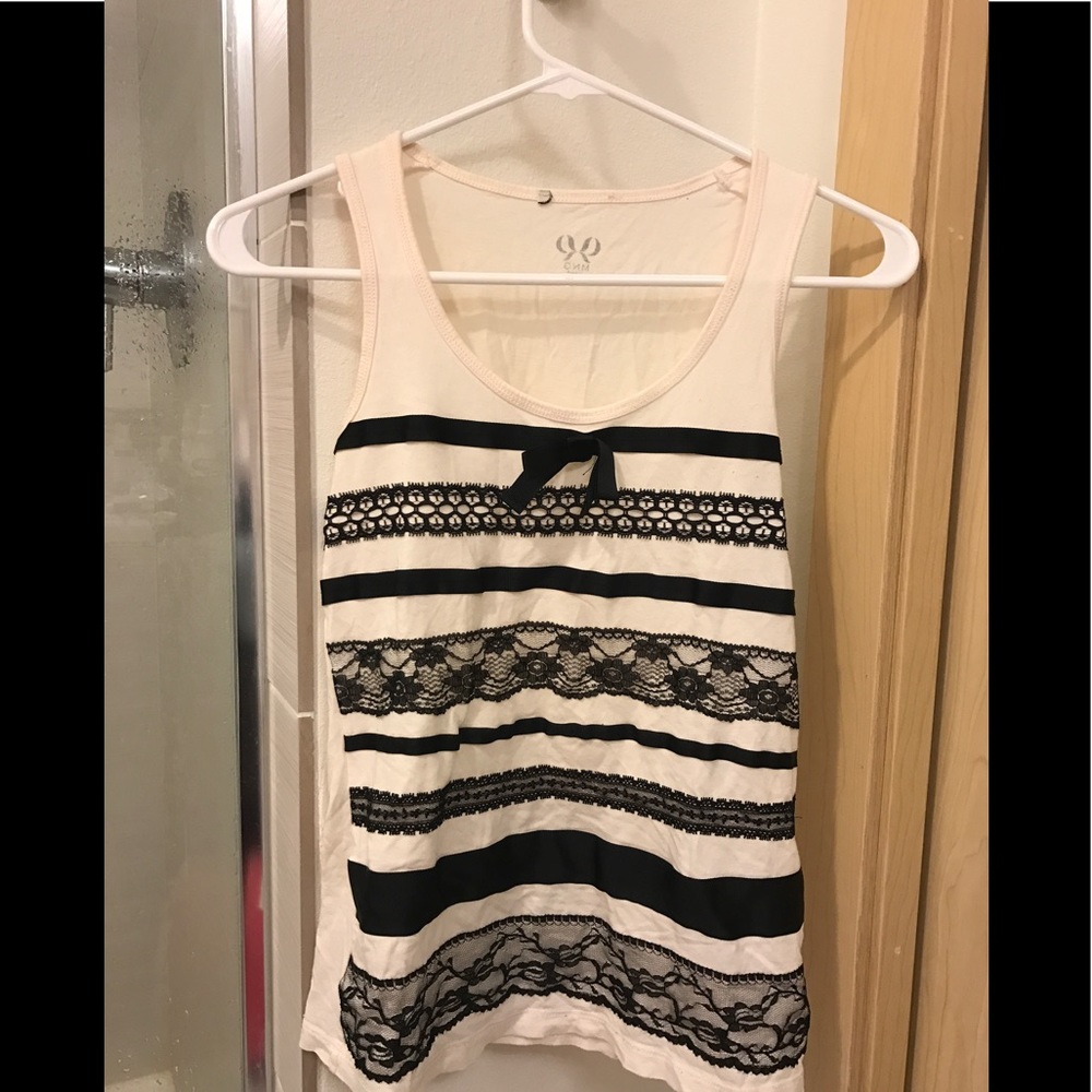 Mango Bow Lace Tank Top