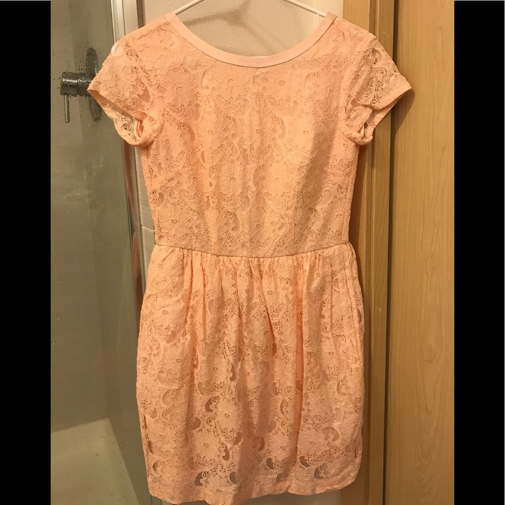 F21 Cream Lace Dress