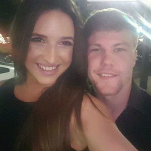 Meet your Posher, Sierra