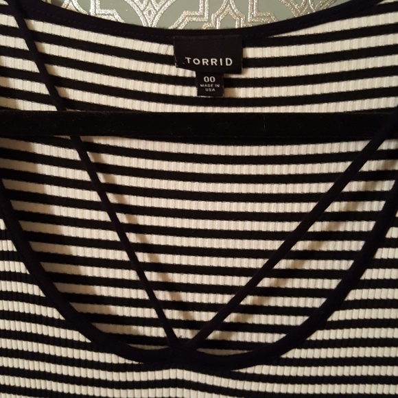 Torrid Top - Picture 2 of 2