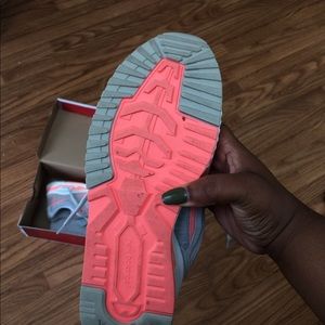 Woman's classic traditionnels new balances