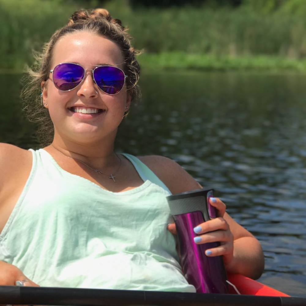 Meet your Posher, Kayci