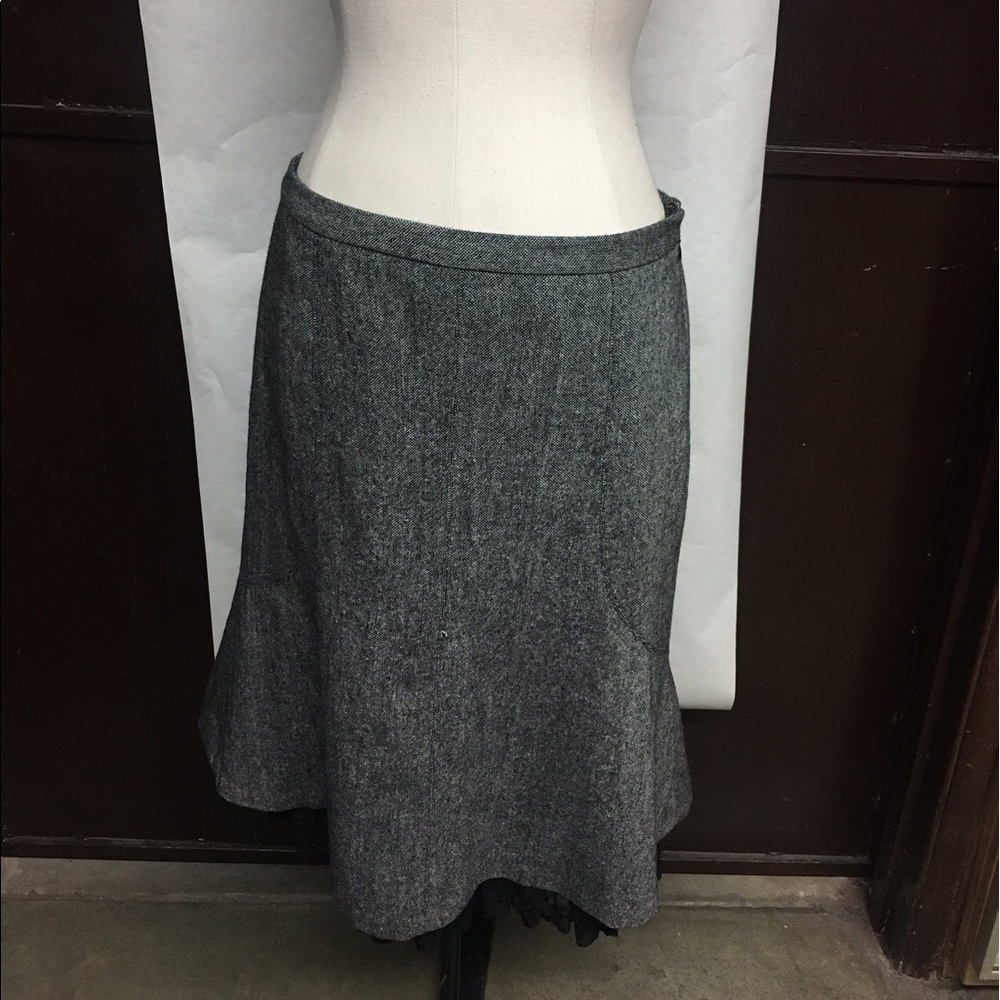 Anne Taylor grey tweed skirt w/ black lace bottom