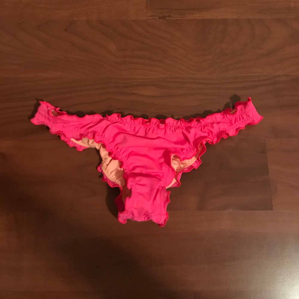 Victoria's Secret super cheeky bikini bottoms!