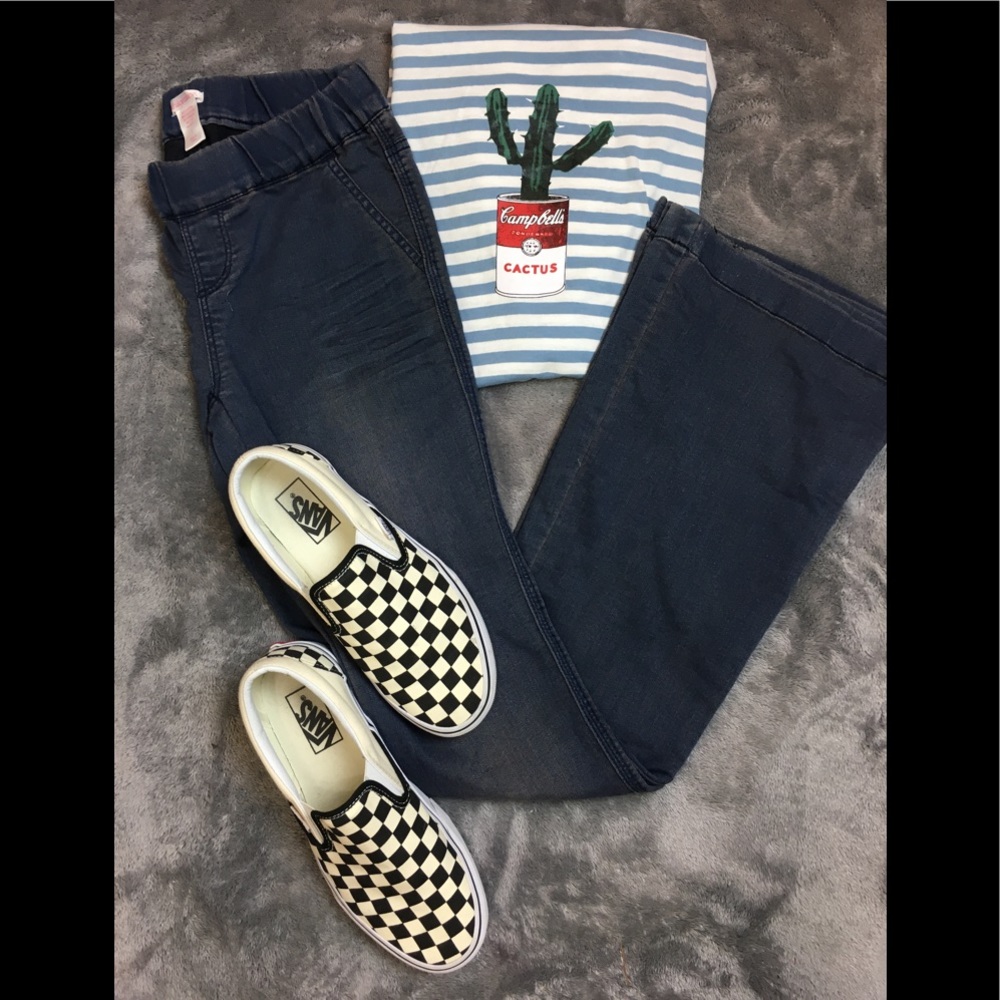 🌵 Xhilaration Flare Jeggings Size 1