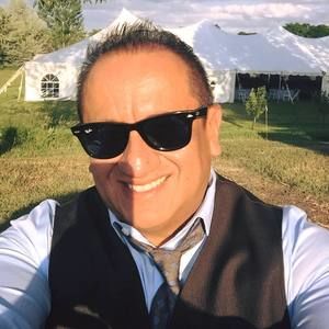 Meet your Posher, Adam