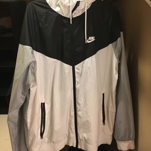 Nike windbreaker