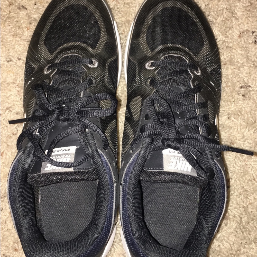 nike running shoes