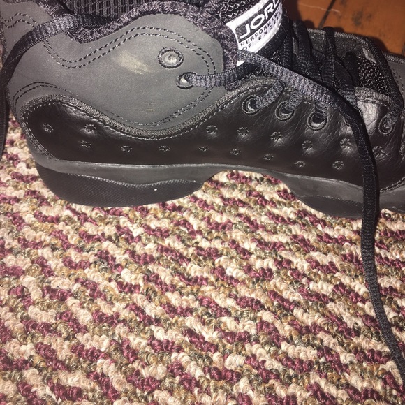 Black Jordan's - Picture 7 of 8