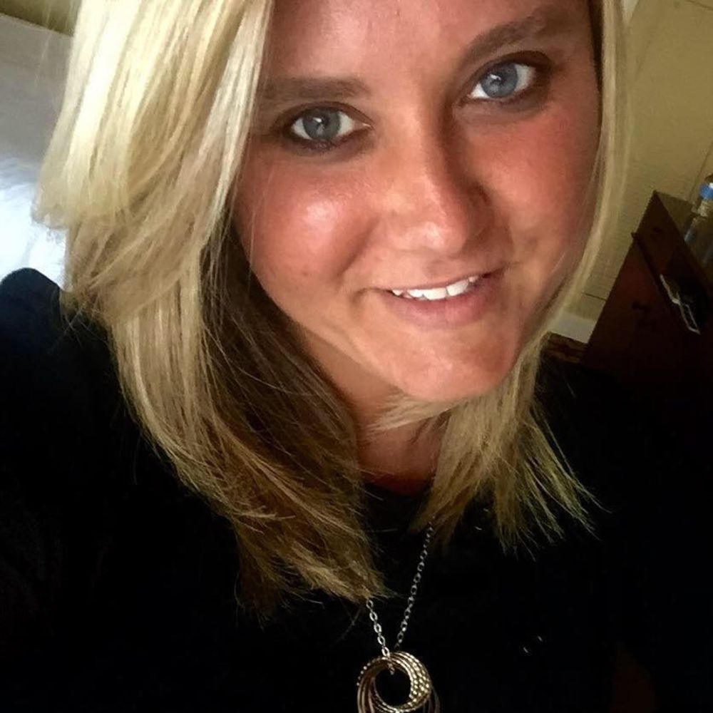 Meet your Posher, Lauren