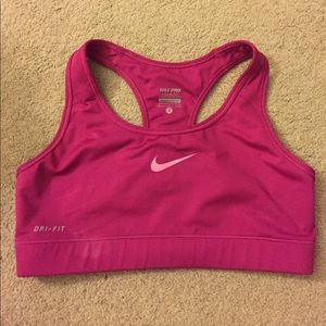***Nike sports bra