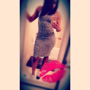 Meet your Posher, April