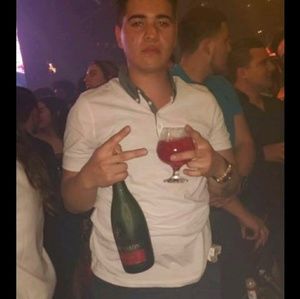 Meet your Posher, Diego