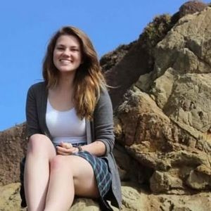 Meet your Posher, Leah