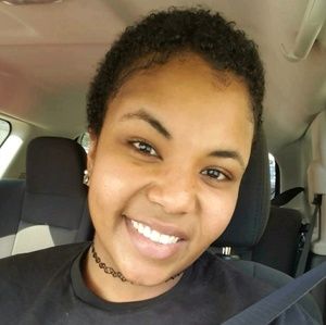 Meet your Posher, Lissa