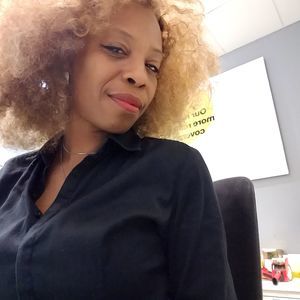 Meet your Posher, Deadra