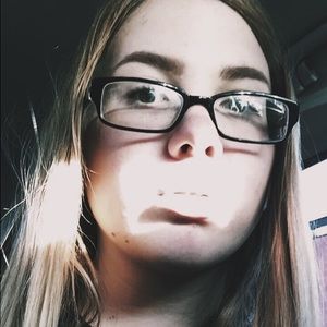 Meet your Posher, Allie