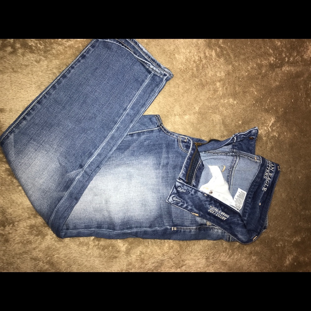 American Eagle crop jeans