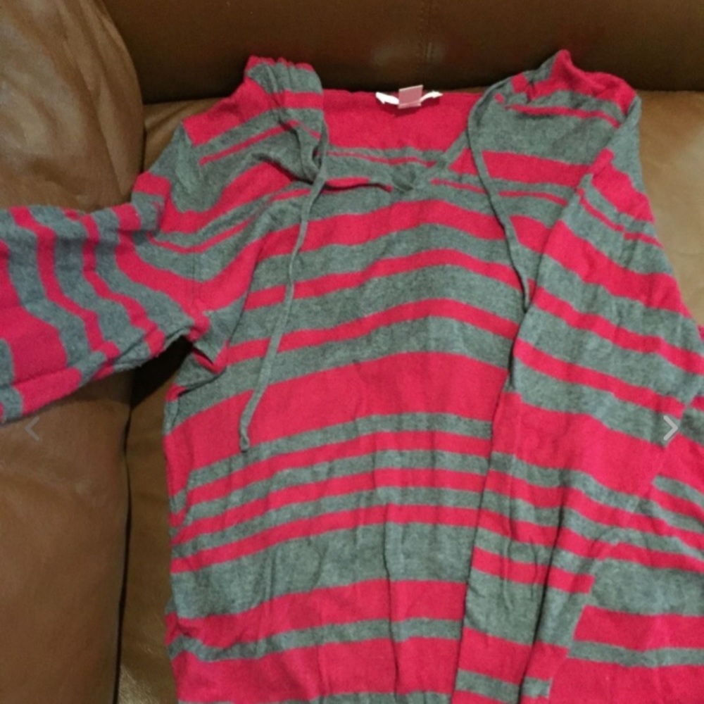 Motherhood Maternity long sleeve hoodie, size L