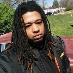 Meet your Posher, De'angelo