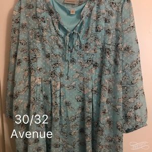 Plus Size Women's Top