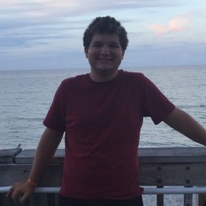 Meet your Posher, Garrett