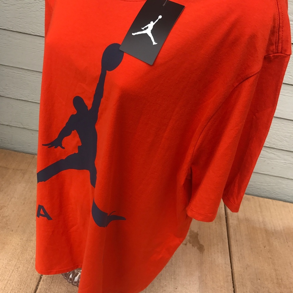 Men Nike brand new x large and med - Picture 2 of 3
