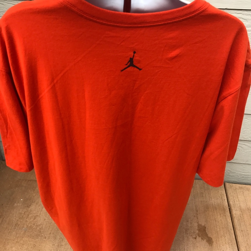 Men Nike brand new x large and med - Picture 3 of 3