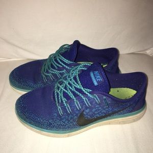 Men's nike free run distance