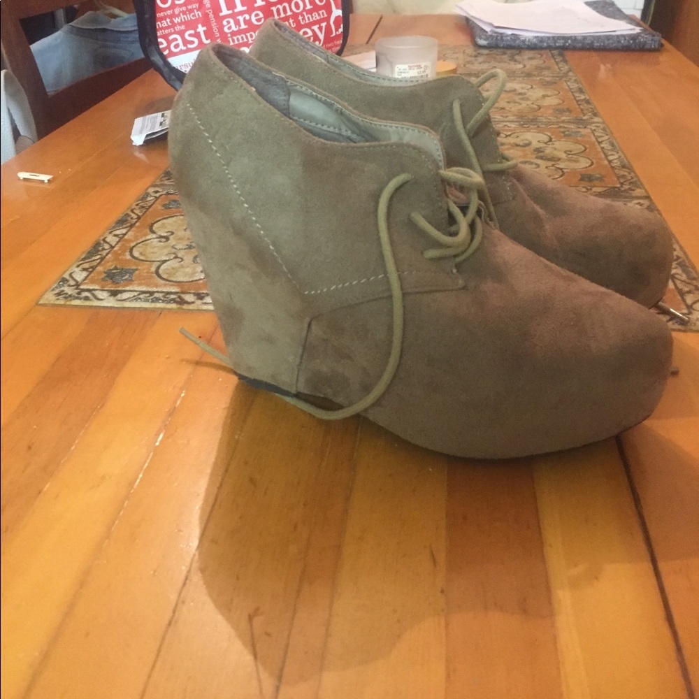 Brown suede closed toe wedges