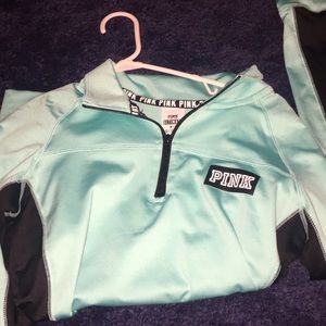 3/4 turquoise zip up pink