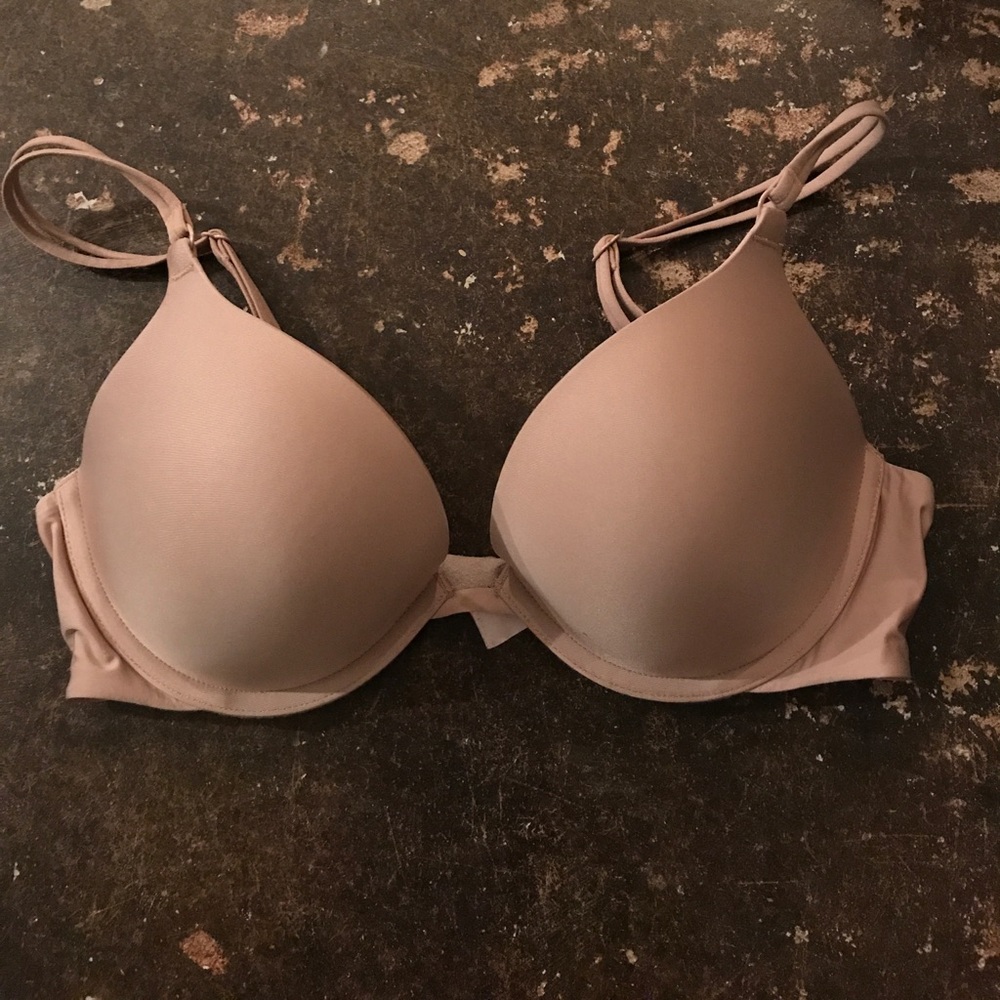 Victoria's Secret Nude Push Up Bra