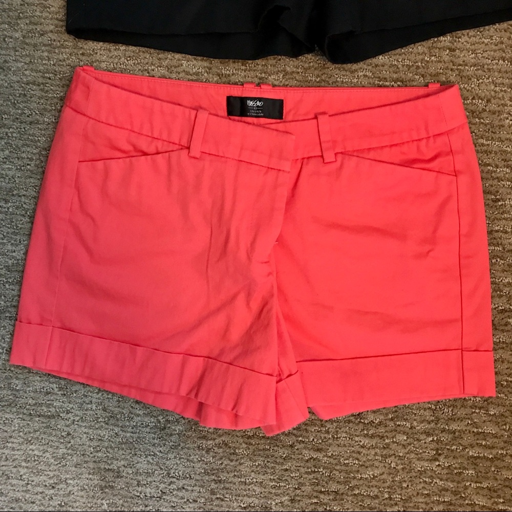 Coral color nice shorts!