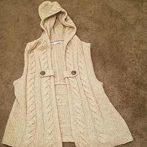 Hooded vest