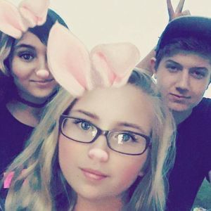 Meet your Posher, Christian