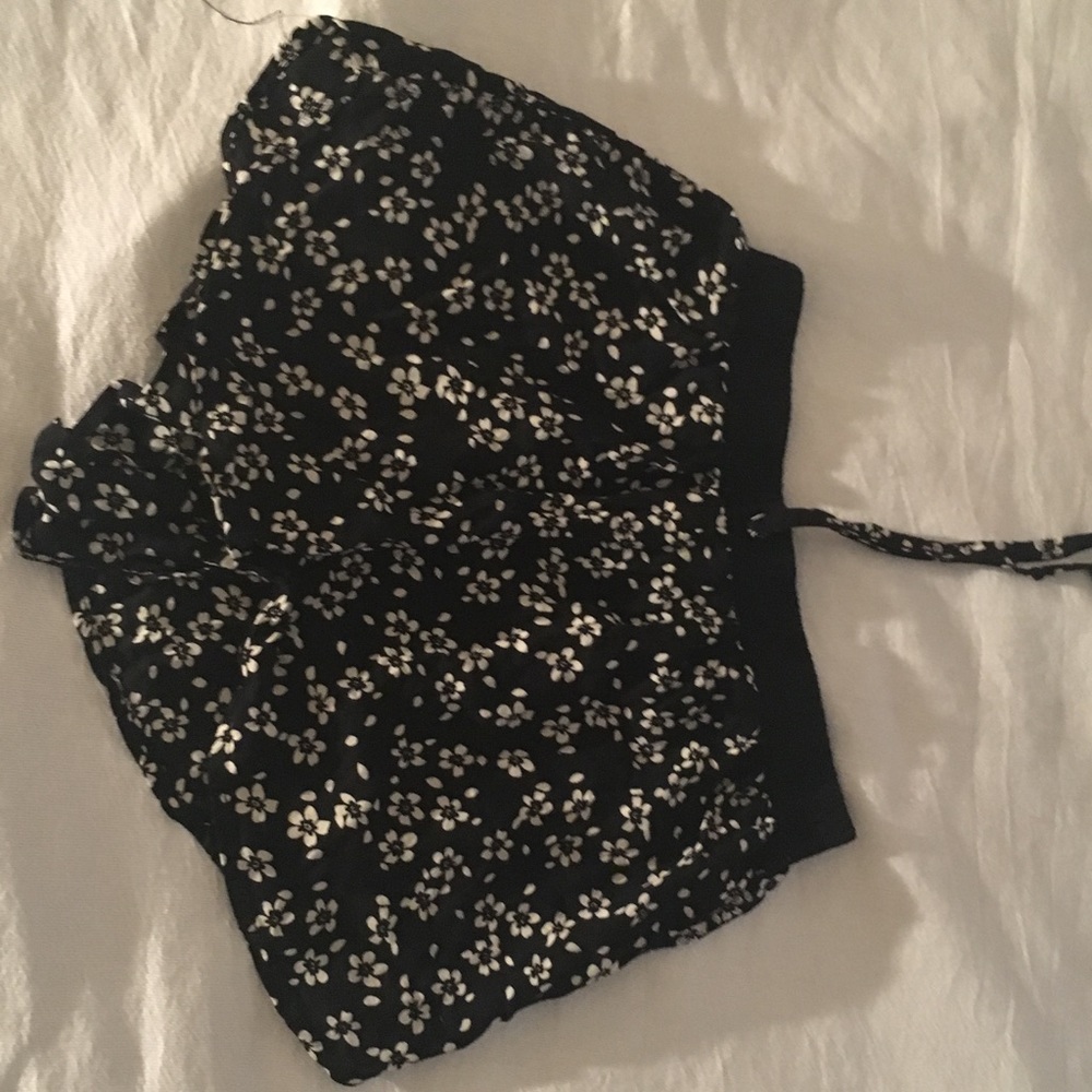 Flowy black and white floral shorts