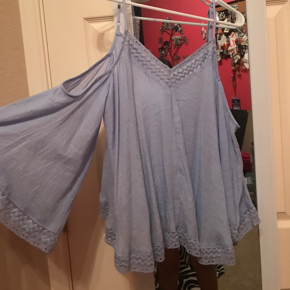 Perry Winkle off the shoulder top