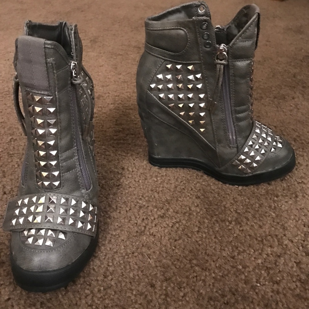 Wedge Shoes