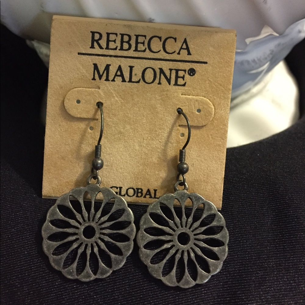 🔥5 for $20🔥 Rebecca Malone Earrings